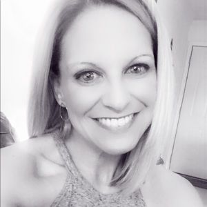 Meet your Posher, Shelley